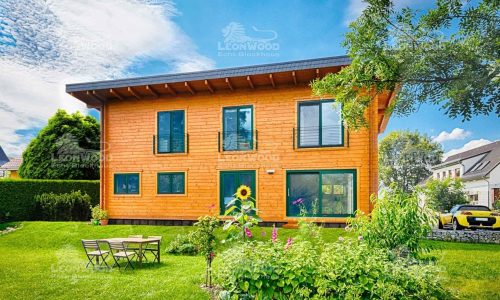 Leonwood_Blockhaus_Alpina-One_1713HH_01_Hauptansicht_rgb